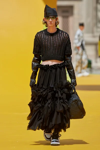 Look 40